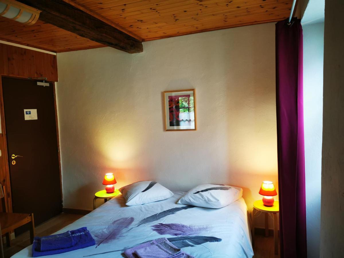 Gite D'Etape Auberge De L'Ardoisiere Jausiers Exterior foto
